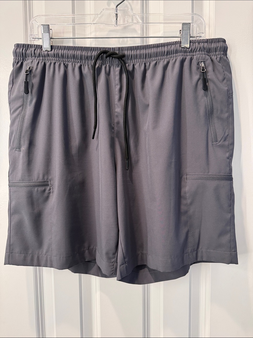 Women’s Performance Cargo Shorts - Gray